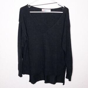 Free People Beach black vneck side slit linen blend knit top size Extra Small XS